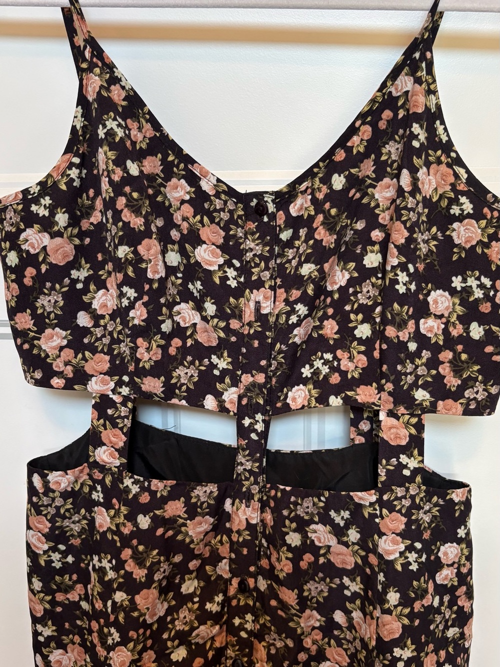 Urban Outfitters Pins & Needles Black Floral Cutout Maxi Dress sz 6 - Picture 5 of 11
